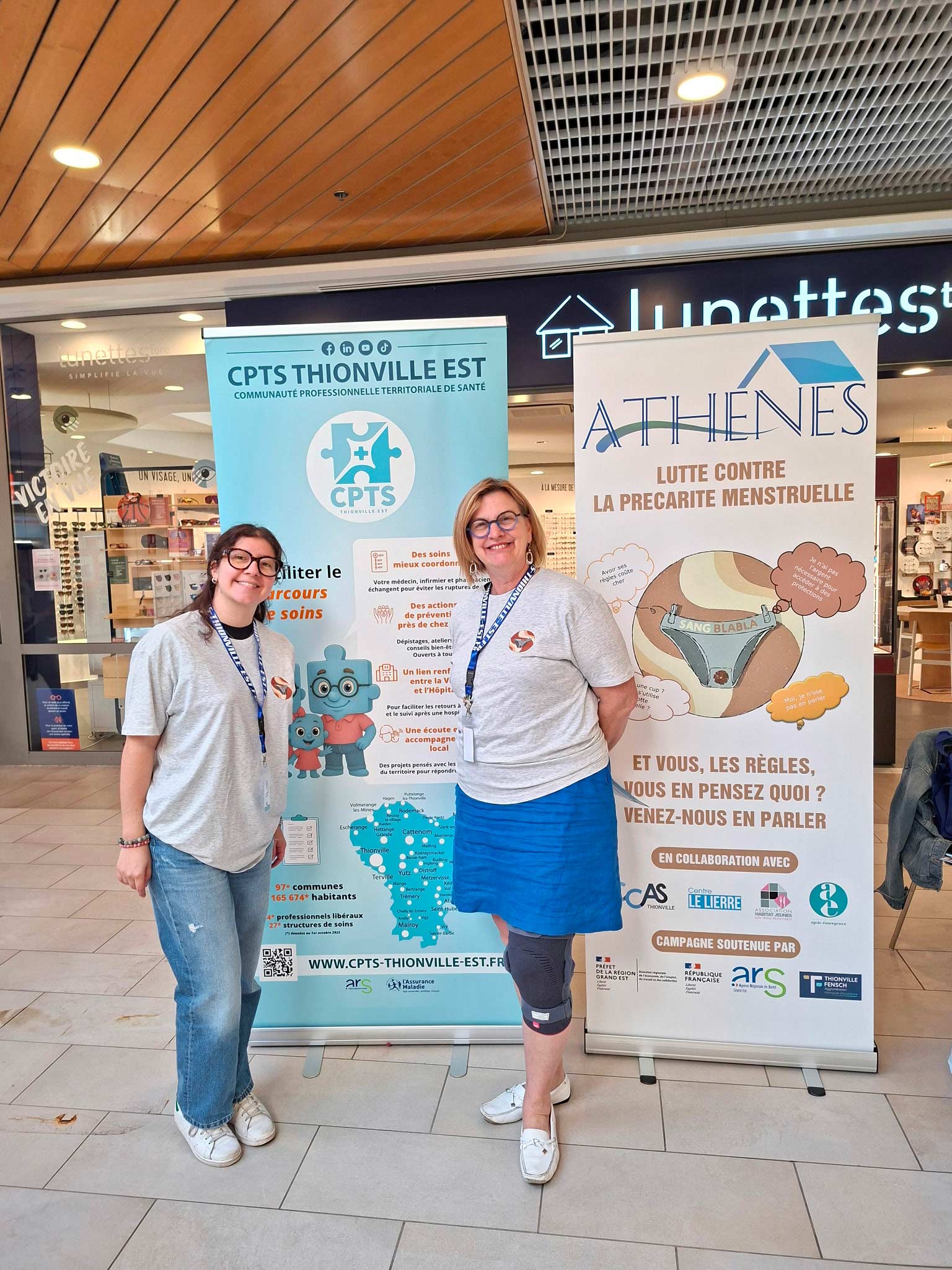 Laura Faggiano, coordonnatrice de la CPTS Thionville Est, et Laurence Herr lors d'une journée d'information et de prévention au GERIC de Thionville